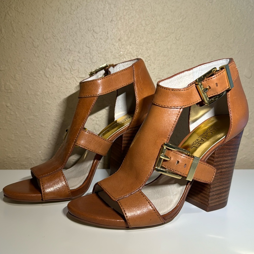 Michael Kors Robin T-Strap Leather Heel Sandals
